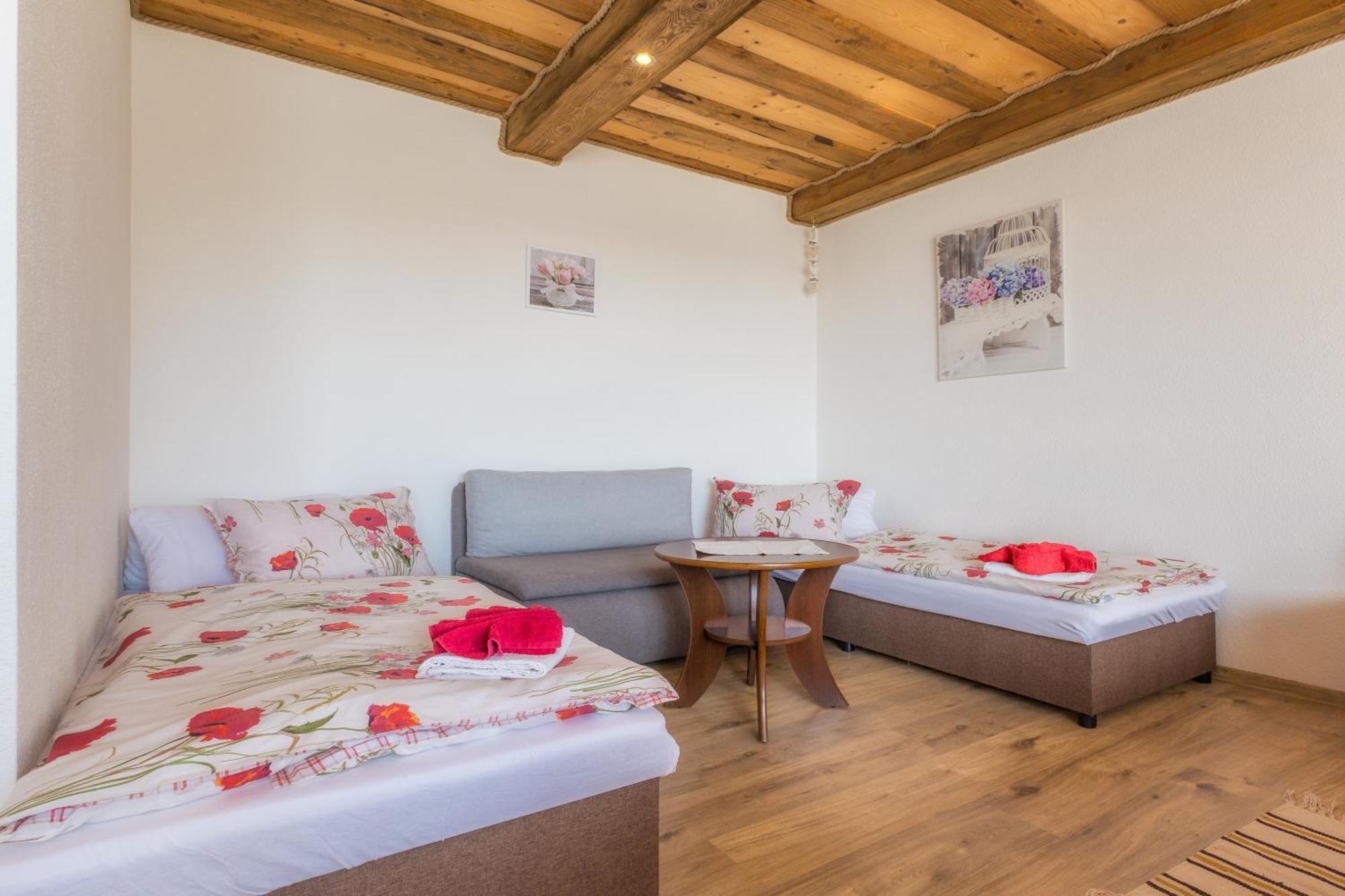Privat Na Vrsku Apartment Ždiar Exterior foto